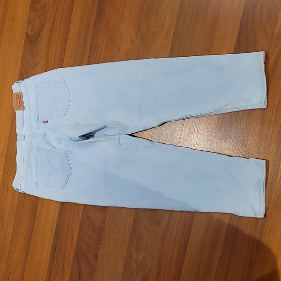 Levis Classic Crop light wash jeans size 8 - Picture 15 of 15
